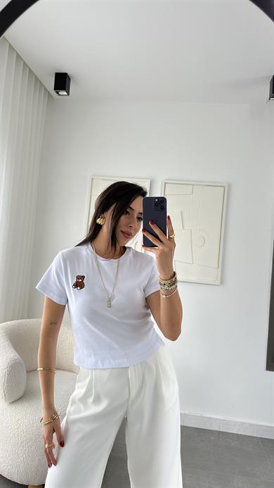 Beyaz Küçük Tedy Nakışlı Tshirt