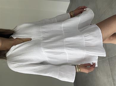 Beyaz Müslin Hakim Yaka Kısa Elbise