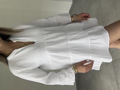 Beyaz Müslin Hakim Yaka Kısa Elbise