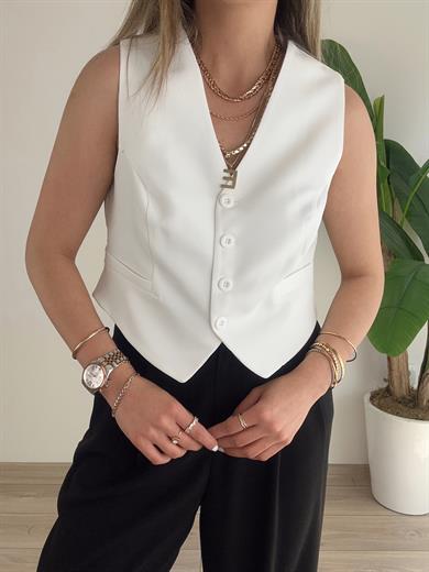 Beyaz Önü Düğmeli Kısa Yelek