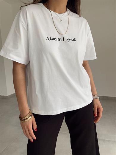 Beyaz Önü Yazılı Tişört