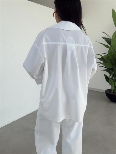 Beyaz Oversize Gömlek