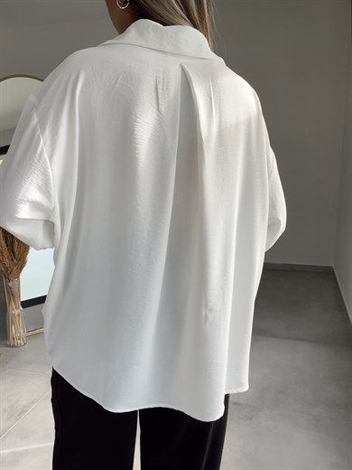 Beyaz Salaş Gömlek