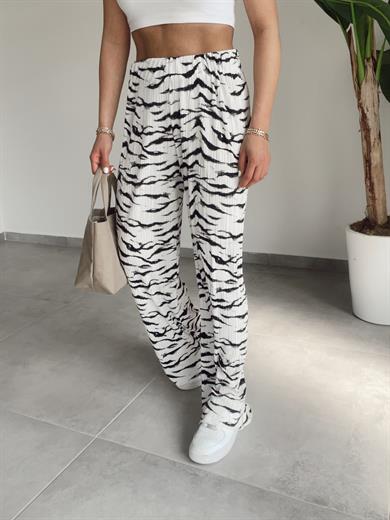 Beyaz-Siyah Desenli  Beli Lastikli Pantolon