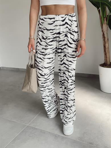 Beyaz-Siyah Desenli  Beli Lastikli Pantolon