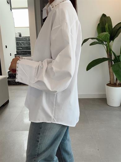 Beyaz Taş Detaylı Poplin Gömlek