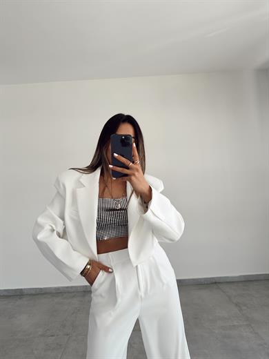 Beyaz Tasarım Vatkalı Blazer Ceket