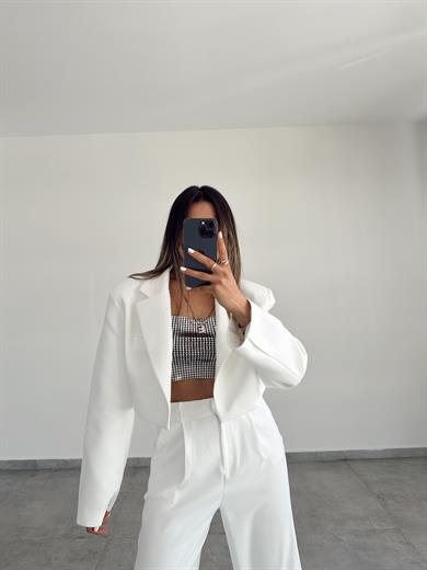Beyaz Tasarım Vatkalı Blazer Ceket