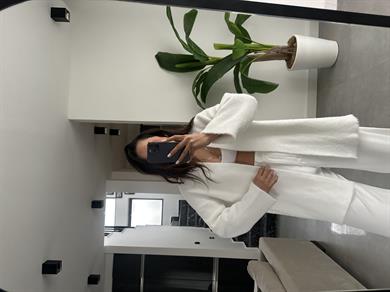 Beyaz Sakallı Kısa Triko Hırka