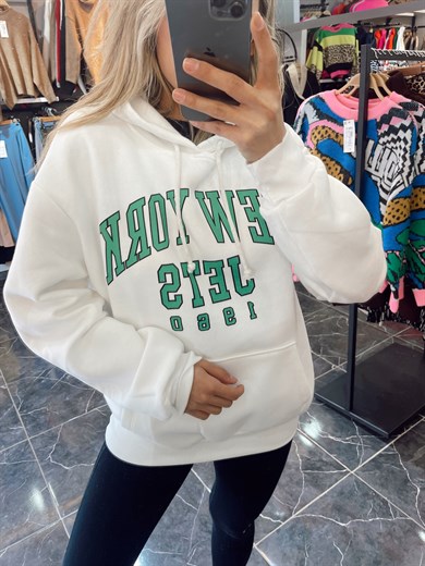 Beyaz Yazılı Sweathsirt