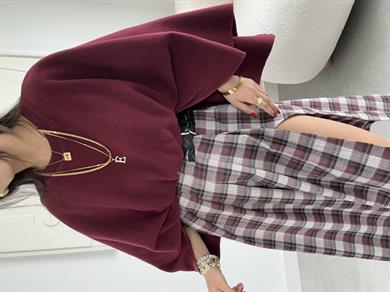 Bordo Asimetrik Uzun Kollu Pelerin