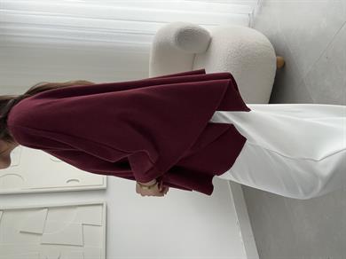 Bordo Asimetrik Uzun Kollu Pelerin
