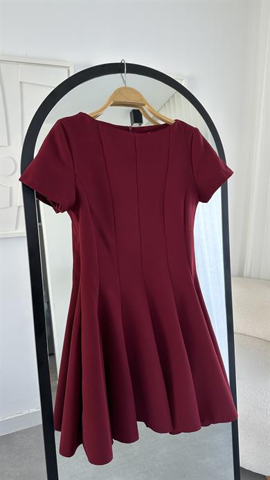 Bordo Kısa Kol Parçalı Kloş Elbise