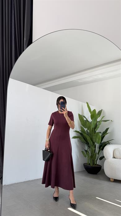 Bordo Kısa Kollu Çelik Kumaş Elbise