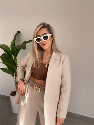 Cep Detaylı Bej Blazer Ceket