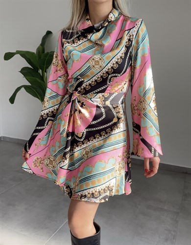 Saten Degaje Yaka Elbise