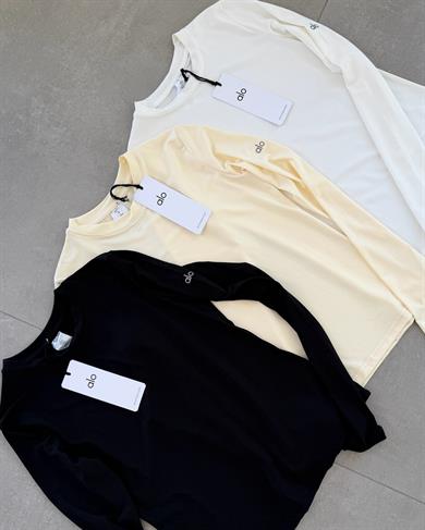 Ekru Ao Parmak Geçmeli Bluz