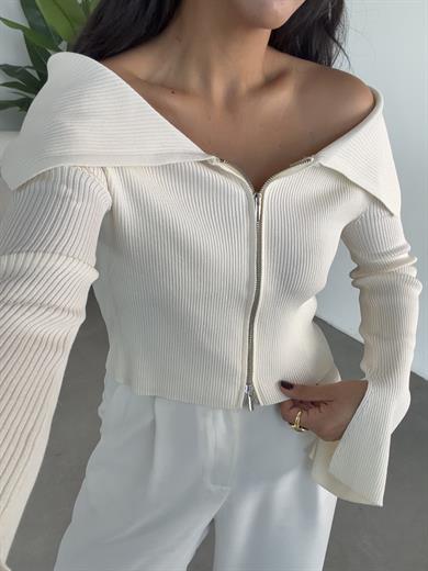 Ekru Bardot Yaka Kol Yırtmaç Detaylı Fermuarlı Triko