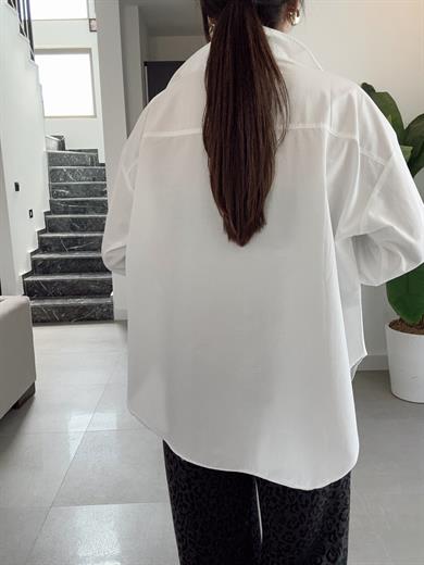 Ekru Cep Fil Nakış Detaylı Gömlek