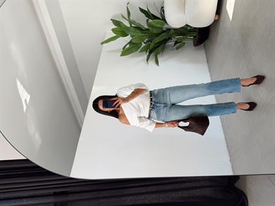 Ekru Drape Detaylı Asimetrik Bluz