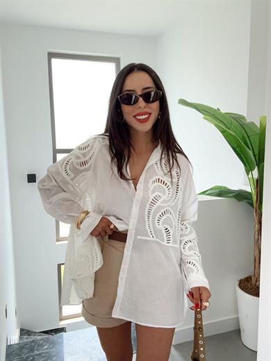 Ekru İşlemeli Gömlek