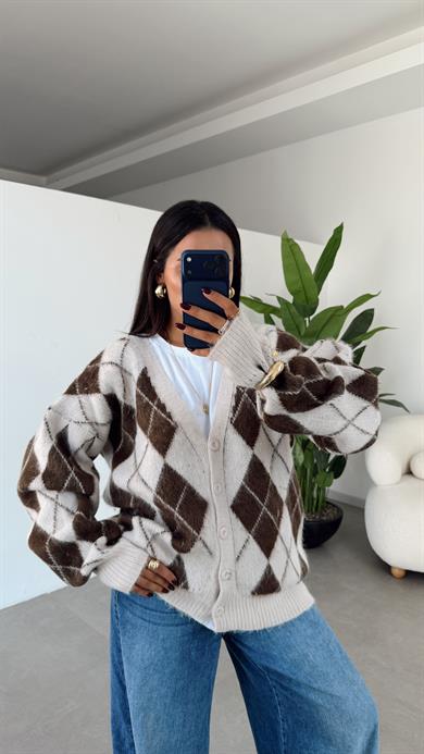 Ekru-Kahve Baklava Desenli Triko Hırka