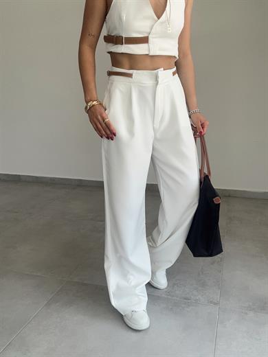 Ekru Kemer Detaylı Pantolon