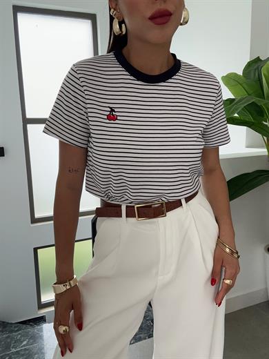 Ekru Lacivert Çizgili Kiraz Nakışlı Tişört