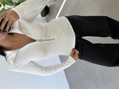 Ekru Önü Fermuarlı Yakalı Bluz