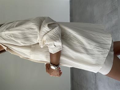 Ekru Oversize Gömlek