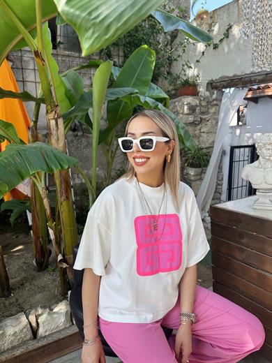 Ekru Pembe Önden Baskılı Tişört