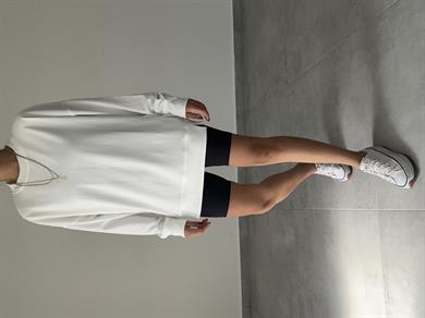 Ekru Rezerve Yanları Yırtmaç Detaylı Sweat