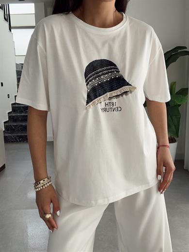 Ekru Şapka Baskılı Tişört