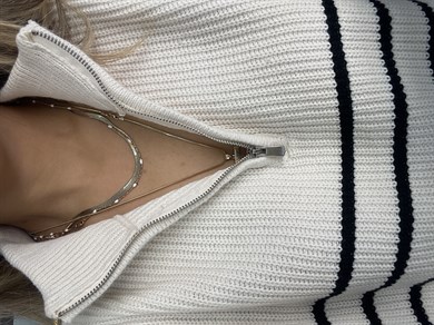 Ekru-Siyah  Çizgili Fermuarlı Triko Kazak