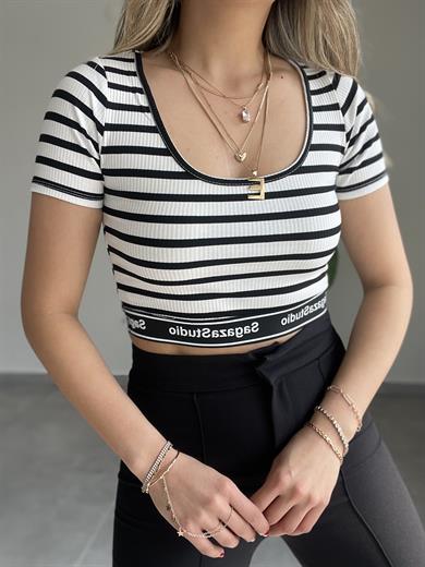 Ekru-Siyah Çizgili Yazılı Crop