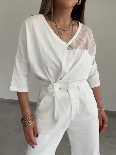 Ekru V Yaka File Detaylı Tişört