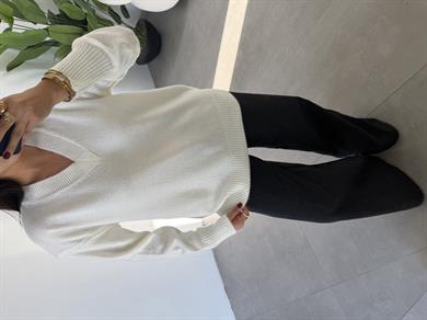 Marla Ekru V Yaka Oversize Triko Kazak
