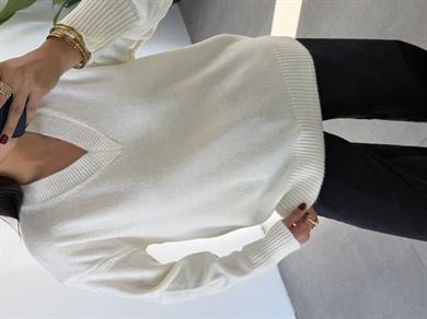 Marla Ekru V Yaka Oversize Triko Kazak