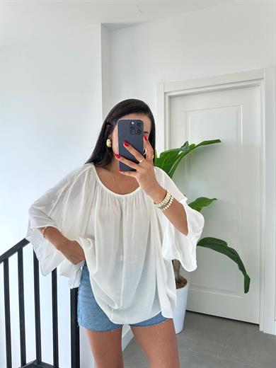 Ekru Yakası Lastikli Bluz