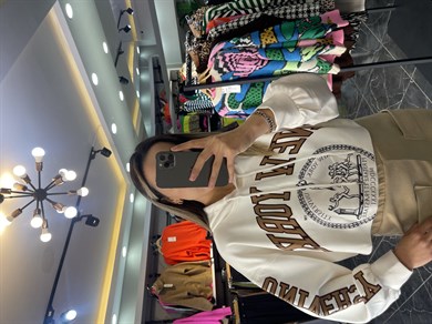 Ekru Yazılı Kapşonlu Sweat