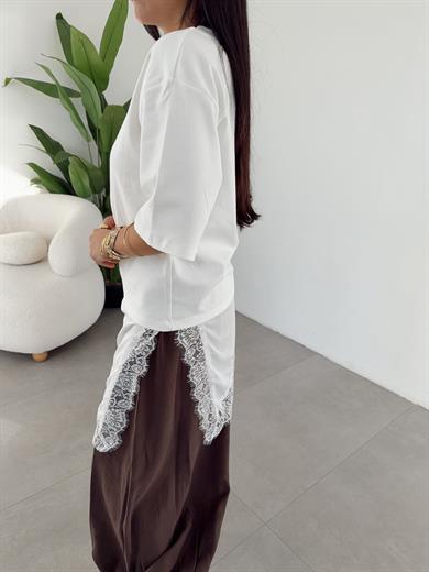 Ekru Zr Model Dantel Detaylı Bluz