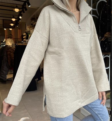 Fermuarlı Yırtmaçlı Bej Triko