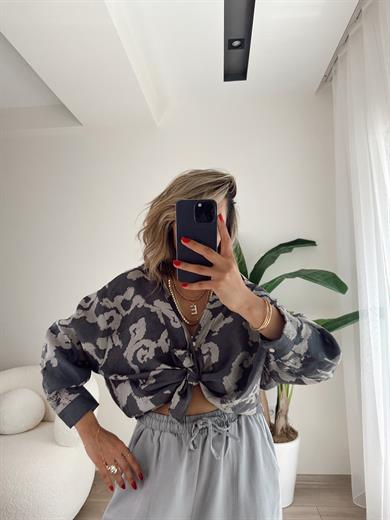 Füme Desenli Düşük Omuzlu Gömlek