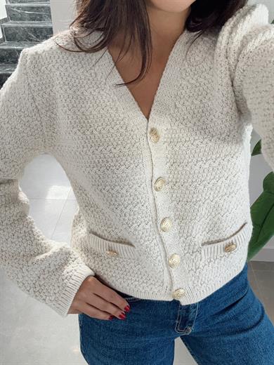 Gold Düğmeli Ekru Triko Hırka