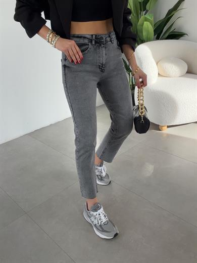 Gri Boyfit Kesik Paça Jean