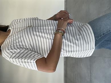 Gri-Ekru Çizgili Tişört