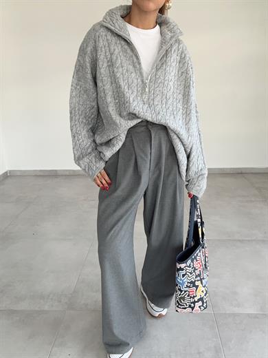 Gri Fermuarlı Triko Kazak