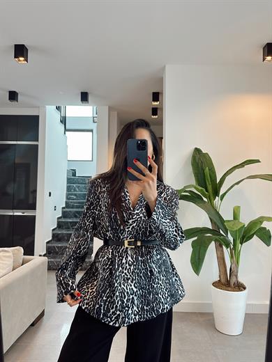 Gri Leopar Desenli Saten Blazer