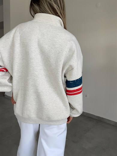 Gri Önü Fermuarlı Baskılı Sweat