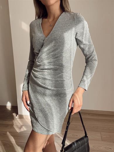 Gümüş Kruvaze Yaka Simli Kısa Elbise
